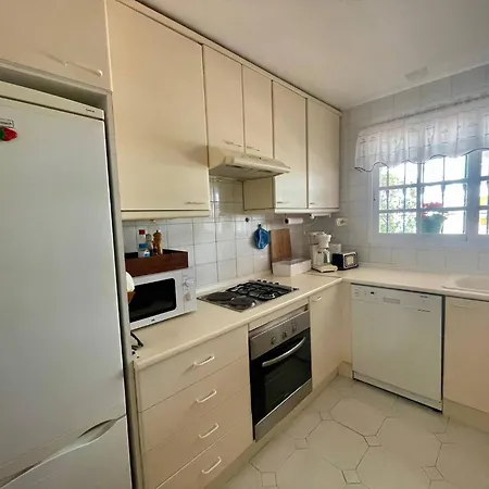 Holiday home Luxury Townhouse Sea Views 10 Min From Puerto Banus